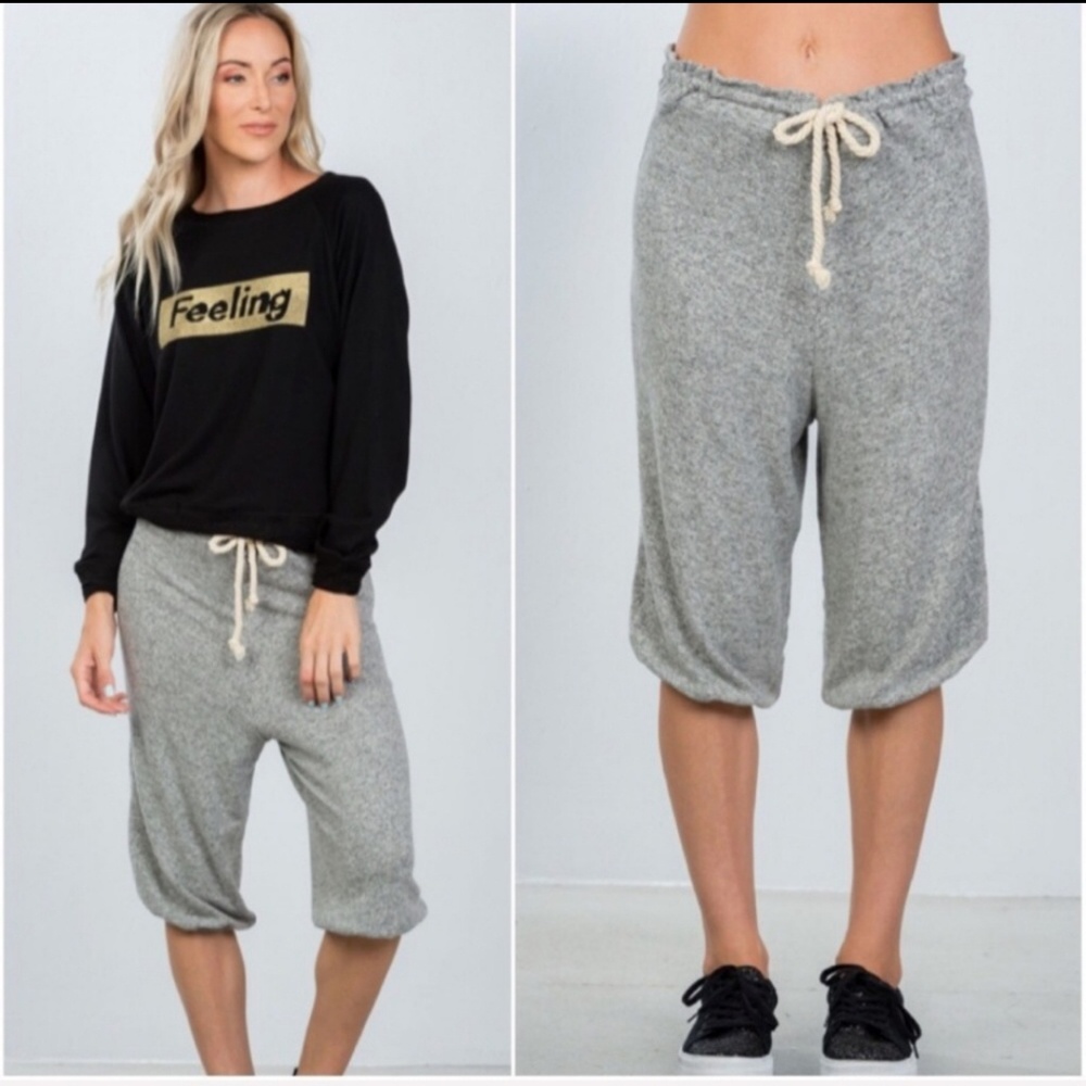 COMFY SOFT MID RISE GRAY JOGGERS